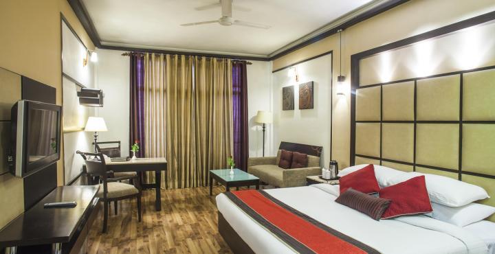 לודהיאנה Hotel Maharaja Regency מראה חיצוני תמונה