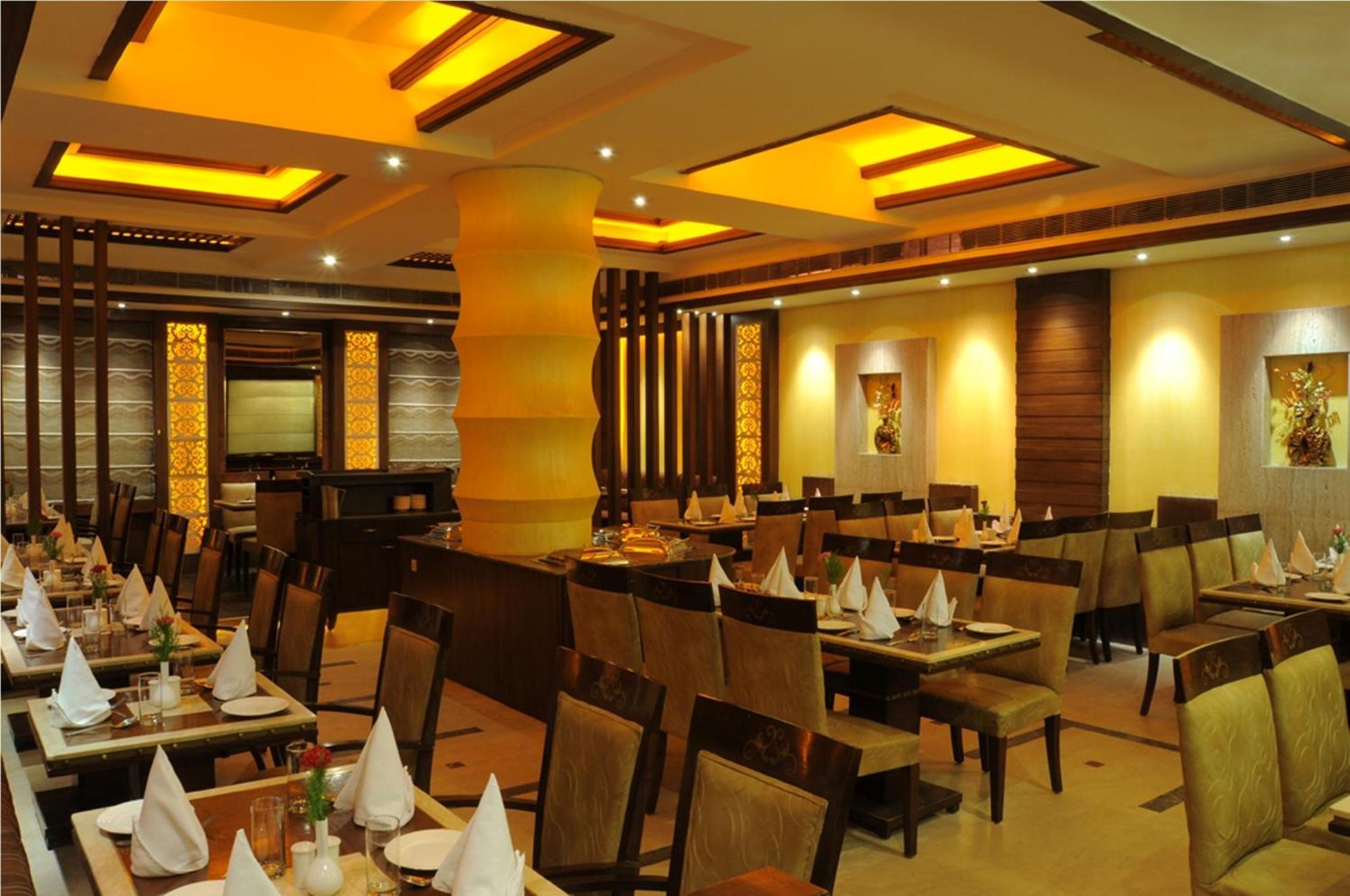 לודהיאנה Hotel Maharaja Regency מראה חיצוני תמונה