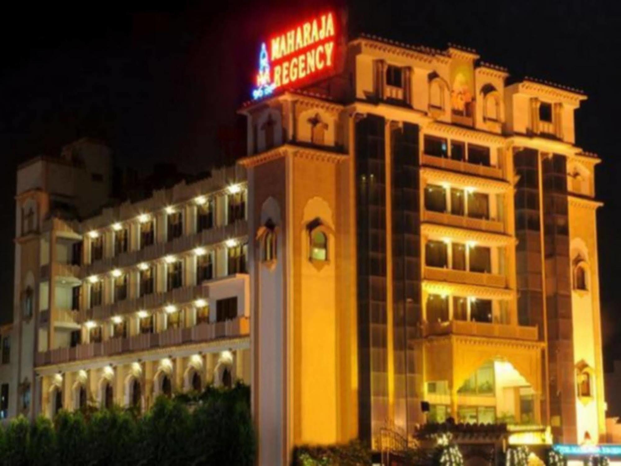 לודהיאנה Hotel Maharaja Regency מראה חיצוני תמונה
